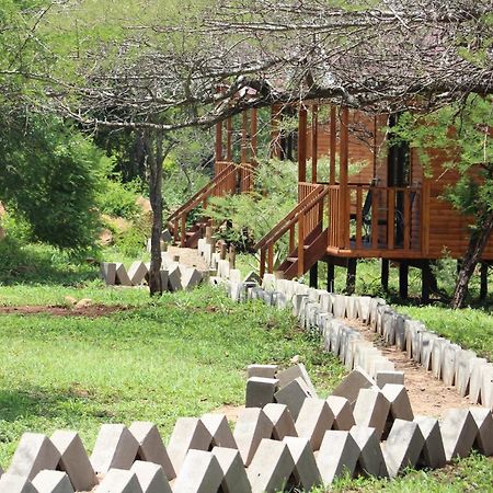 Igula Lodge Mkuze エクステリア 写真