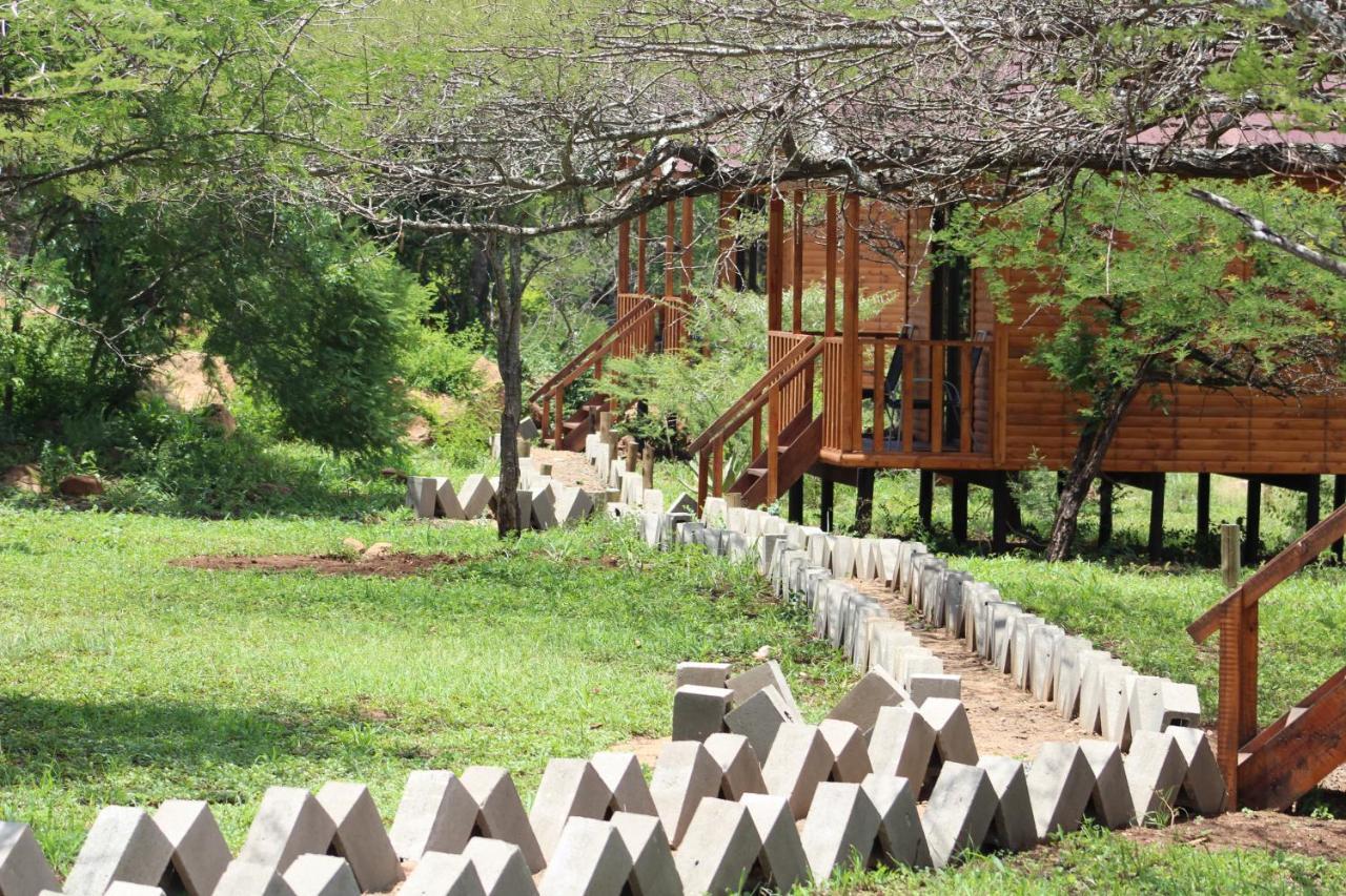Igula Lodge Mkuze エクステリア 写真
